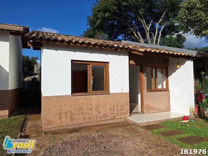 Ótima oportunidade: casa de alvenaria em condomínio à venda