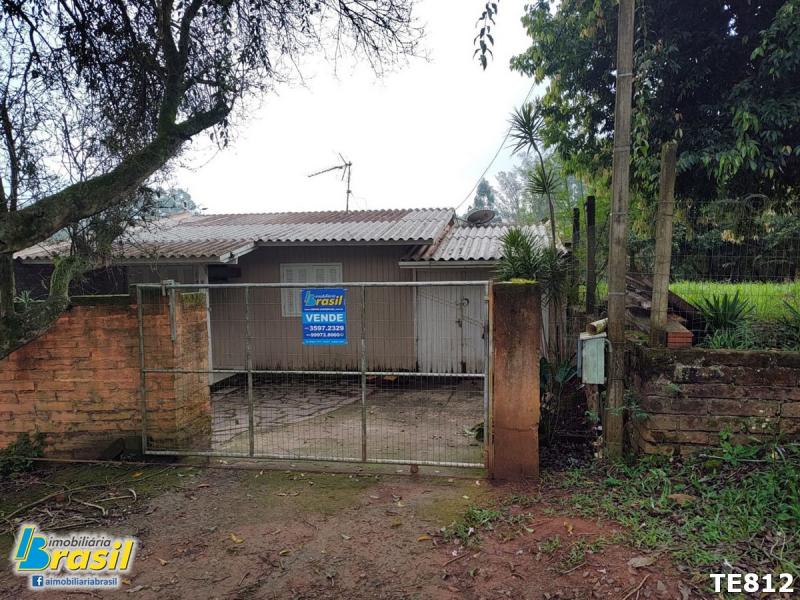 Terreno medindo 350,69m²                              