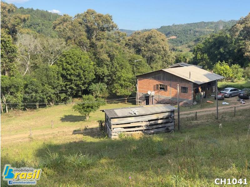 Venha se encantar com está linda chácara!