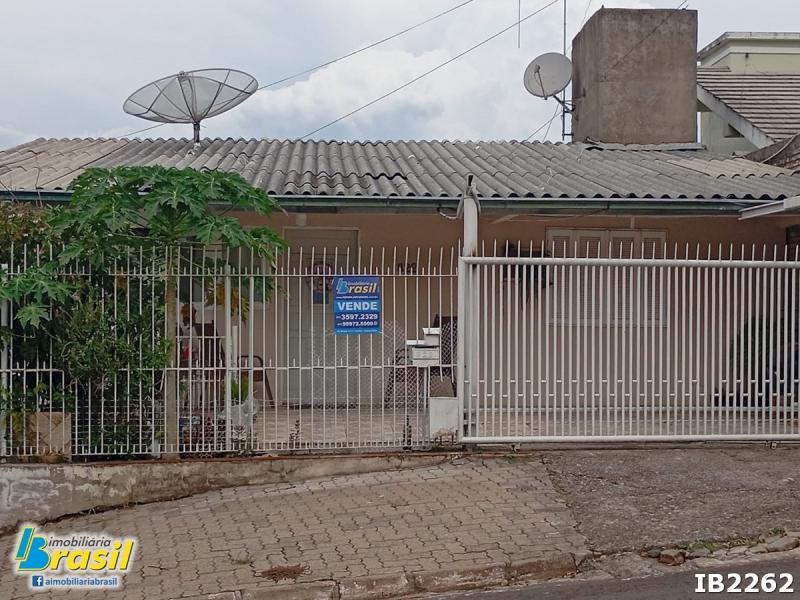 Sobrado bem localizado                                       