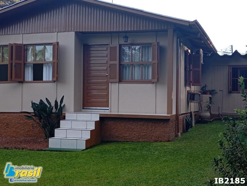 Casa mista com ótima localização  