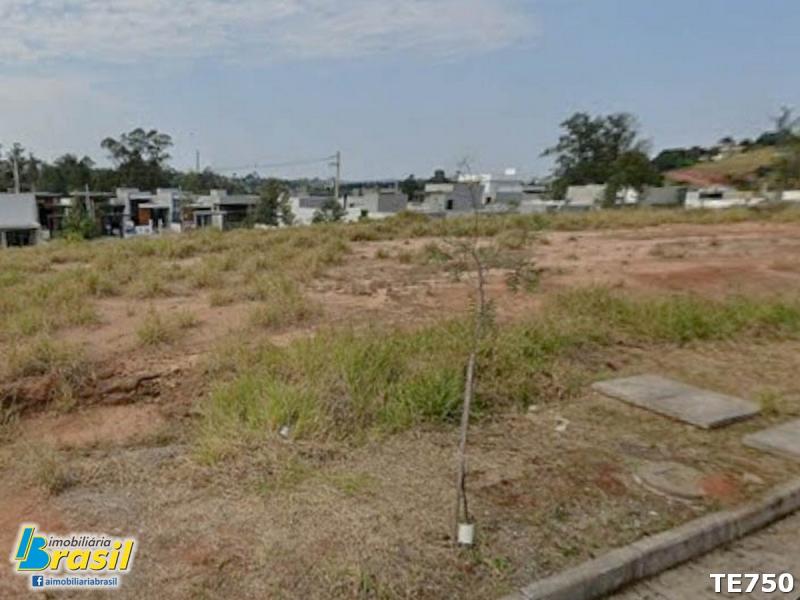 Terreno em ótima localização       
