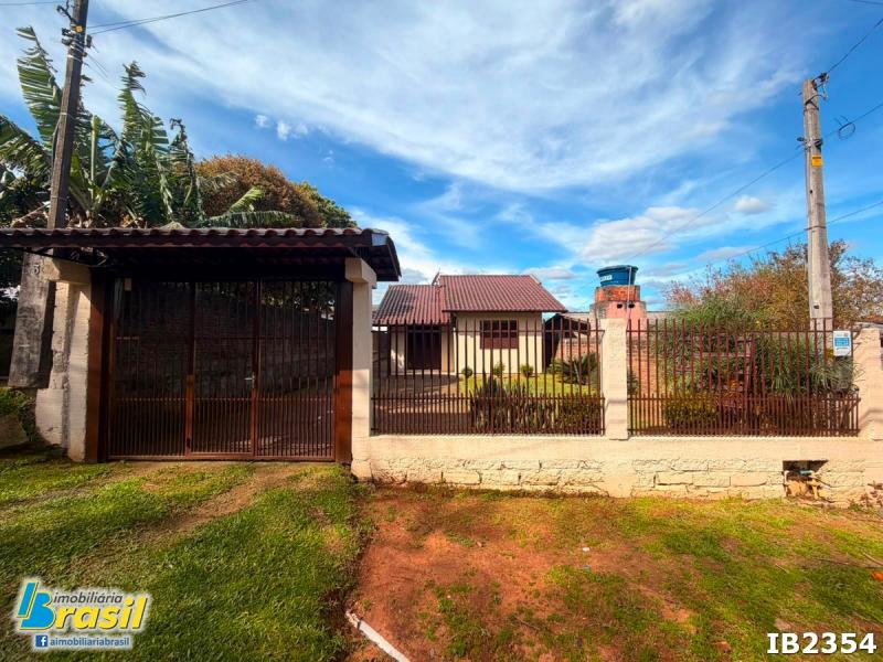 Casa com excelente localização                   