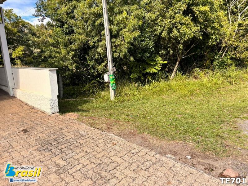 Amplo terreno medindo 1.660,65m² - Ótimo para seu investimento