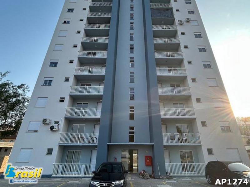 Apartamento novo com ótima localização    