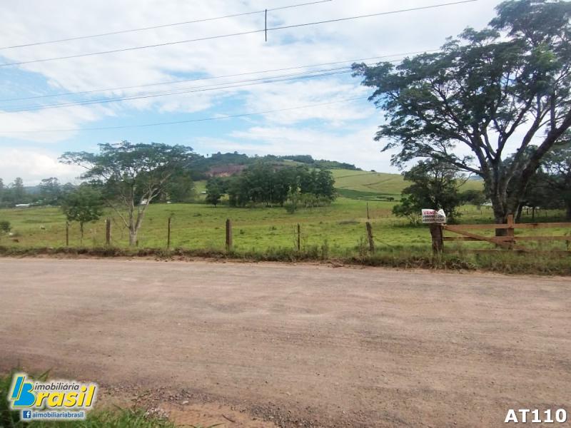 Área de terras  própria para agricultura