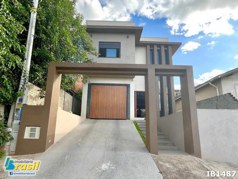 Lindo sobrado em estilo contemporâneo