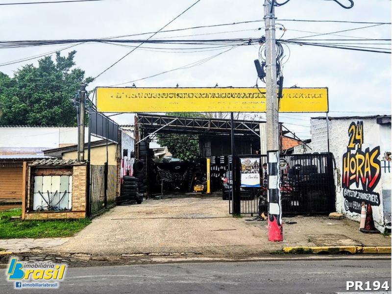 Prédio com 130m²                              