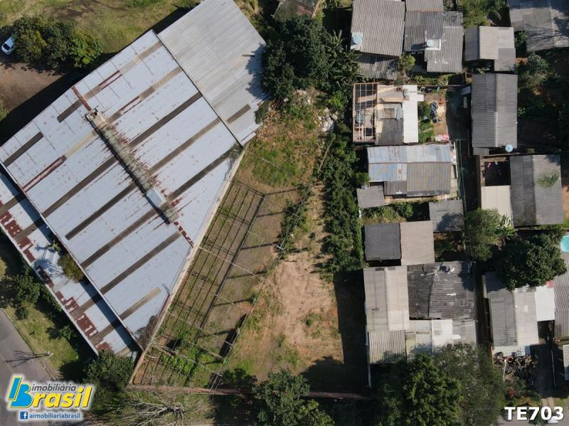 Terreno amplo pronto para construir