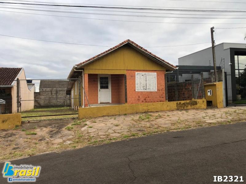 Casa com 2 dormitórios                                                    