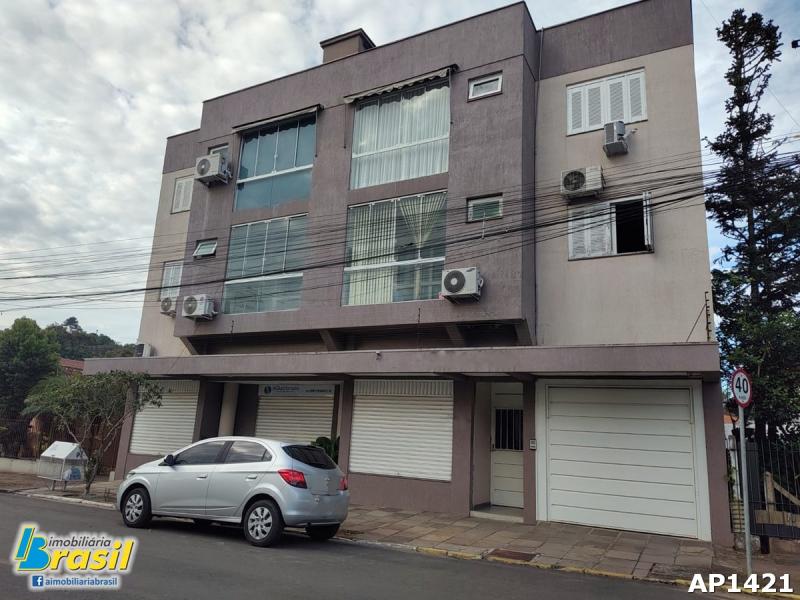 Apartamento no centro de Campo Bom com 2 dormitórios